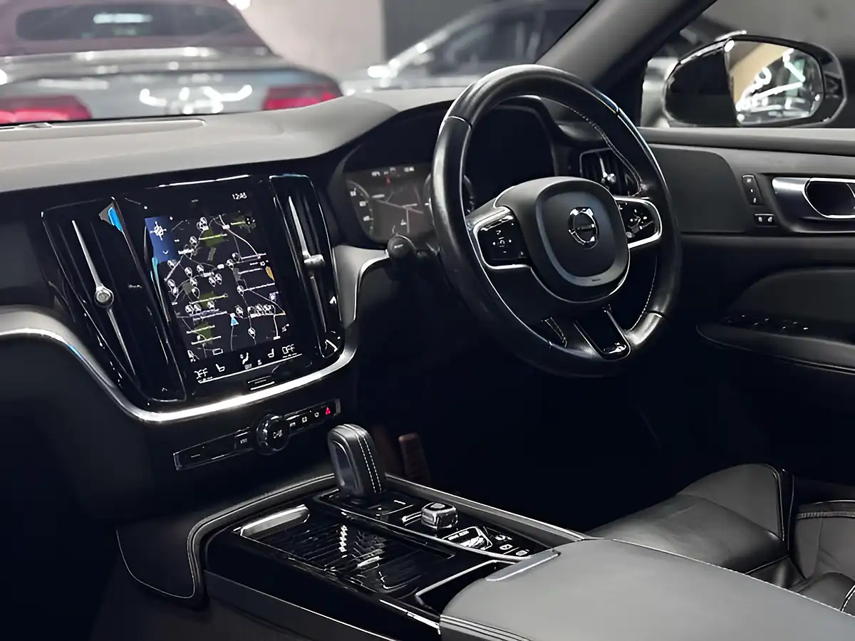 Used 2021 Volvo V60 R-Design White - Interior and Exterior details 14