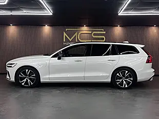 Used 2021 Volvo V60 R-Design White - Interior and Exterior details 7
