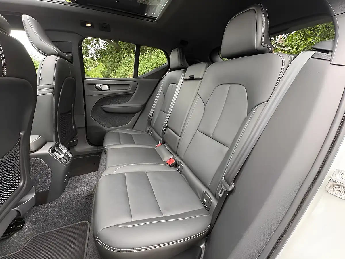 Used 2021 Volvo XC40 First Edition White - Interior and Exterior details 13