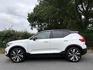 Used 2021 Volvo XC40 First Edition White - Interior and Exterior details 5