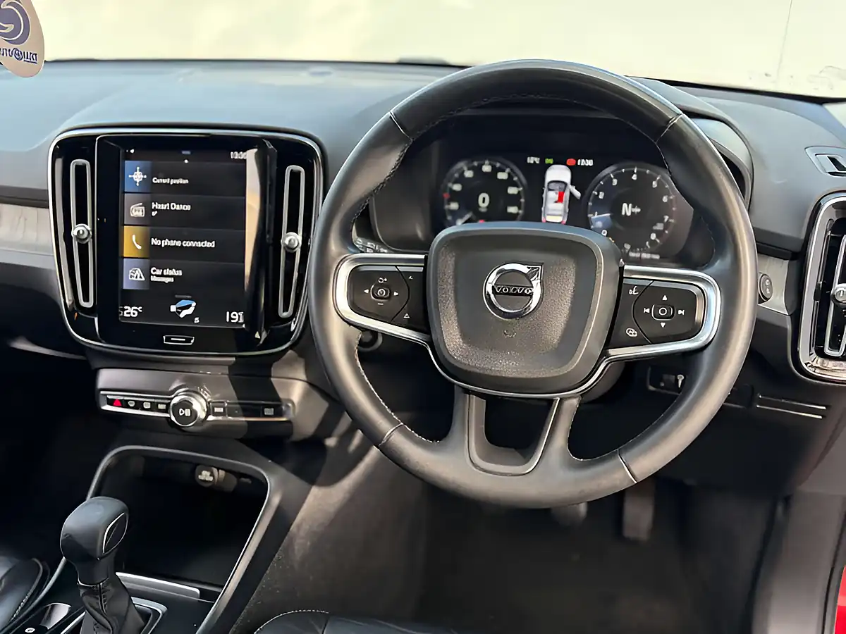 Used 2021 Volvo XC40 Inscription Fusion Red - Interior and Exterior details 18