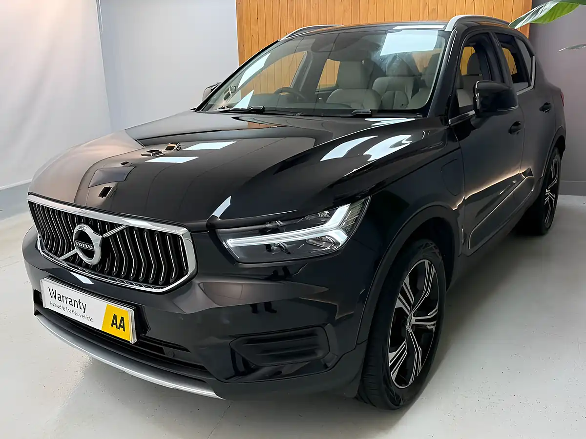Used 2021 Volvo XC40 Inscription Onyx Black - Interior and Exterior details 5