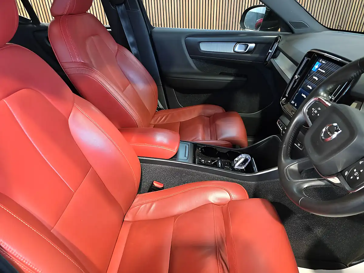 Used 2021 Volvo XC40 Inscription Pro Black - Interior and Exterior details 12