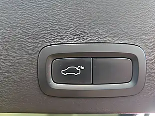 Used 2021 Volvo XC40 Inscription Pro Black - Interior and Exterior details 17