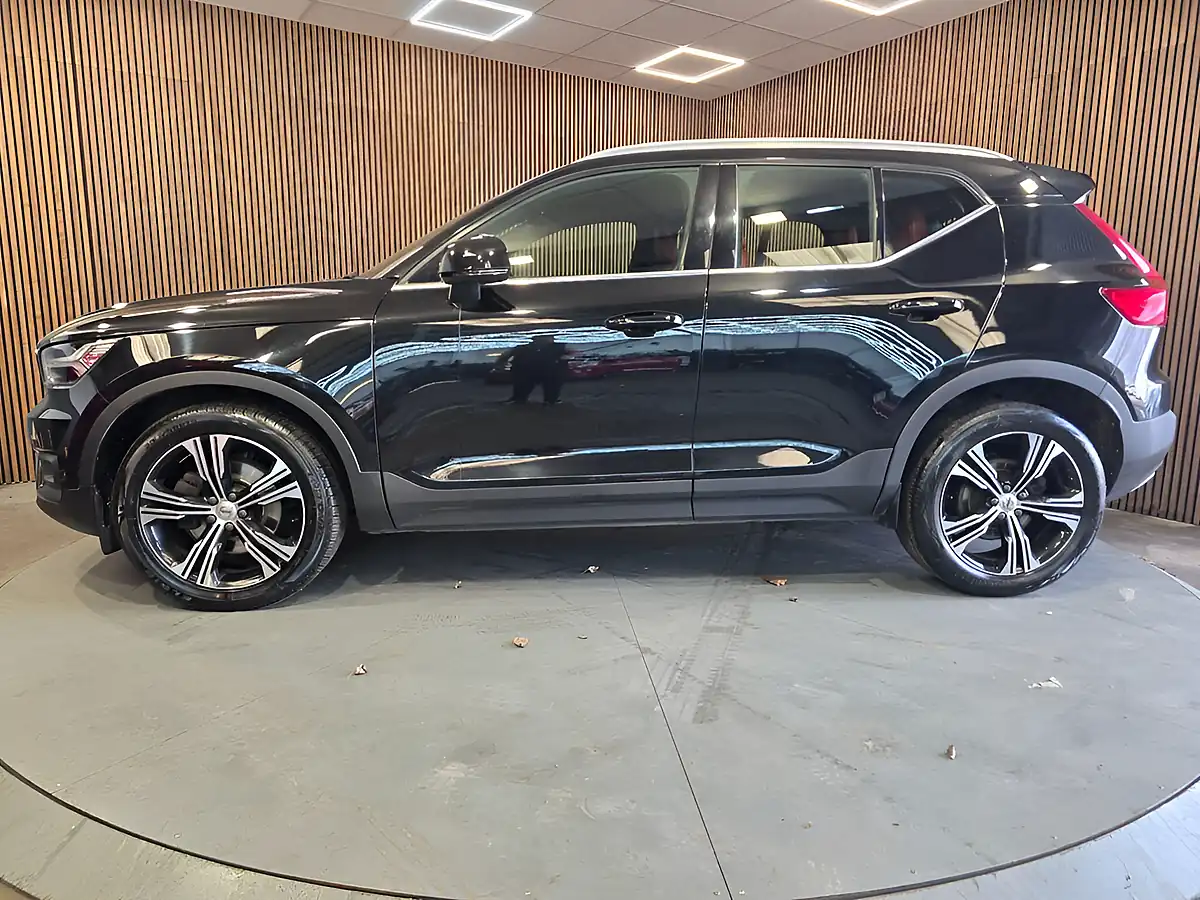 Used 2021 Volvo XC40 Inscription Pro Black - Interior and Exterior details 5