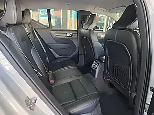 Used 2021 Volvo XC40 Inscription Pro Silver - Interior and Exterior details 17