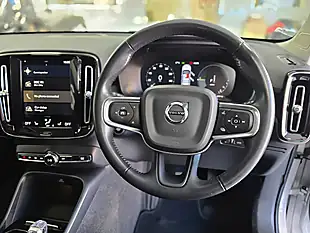 Used 2021 Volvo XC40 Inscription Pro Silver - Interior and Exterior details 19