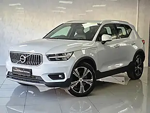 Used 2021 Volvo XC40 Inscription Pro Silver - Interior and Exterior details 2