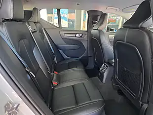 Used 2021 Volvo XC40 Inscription Pro Silver - Interior and Exterior details 6