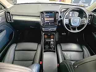 Used 2021 Volvo XC40 Inscription Pro Silver - Interior and Exterior details 7