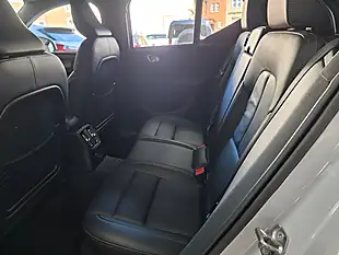 Used 2021 Volvo XC40 Inscription Pro Silver - Interior and Exterior details 9