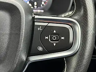 Used 2021 Volvo XC40 R-Design Black - Interior and Exterior details 13