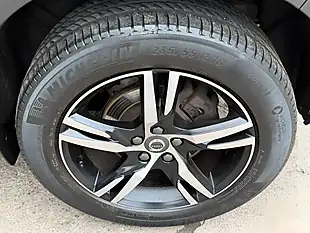 Used 2021 Volvo XC40 R-Design Black - Interior and Exterior details 18