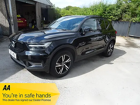 2021 Volvo XC40 B4 MHEV R-Design