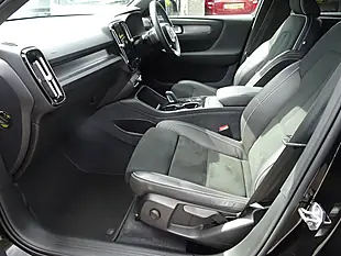Used 2021 Volvo XC40 R-Design Black - Interior and Exterior details 11