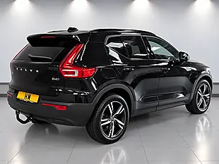 Used 2021 Volvo XC40 R-Design Black - Interior and Exterior details 2