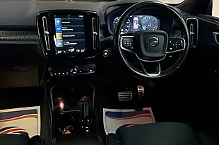 Used 2021 Volvo XC40 R-Design Black - Interior and Exterior details 5