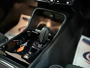 Used 2021 Volvo XC40 R-Design Black - Interior and Exterior details 6