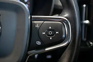 Used 2021 Volvo XC40 R-Design Denim Blue - Interior and Exterior details 14