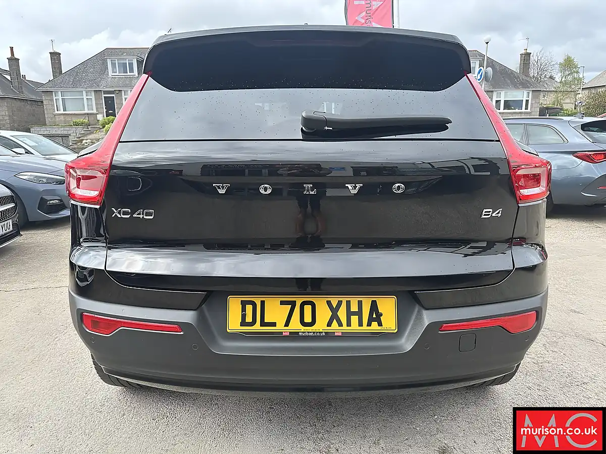 Used 2021 Volvo XC40 R-Design Pro Onyx Black - Interior and Exterior details 10