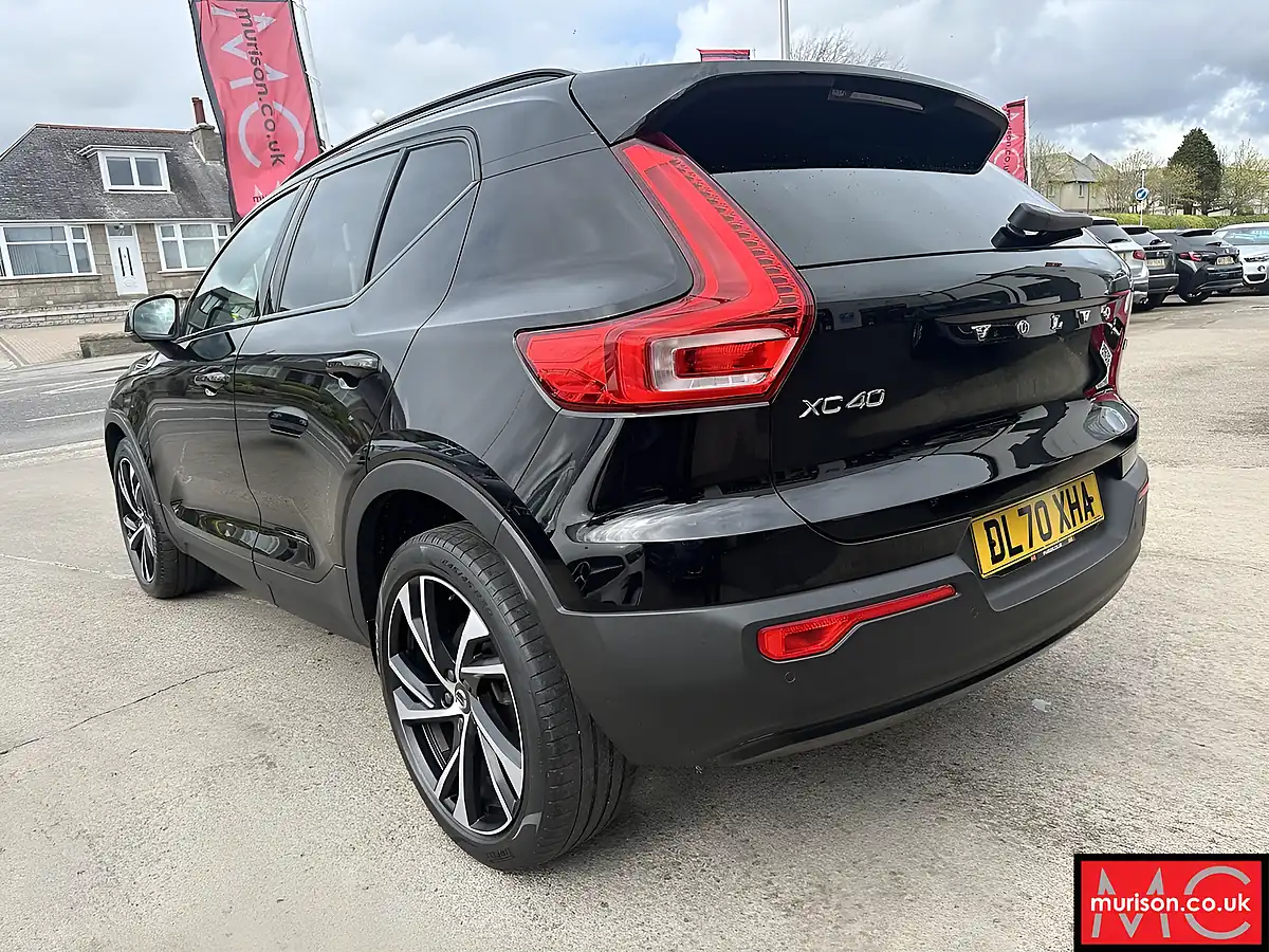 Used 2021 Volvo XC40 R-Design Pro Onyx Black - Interior and Exterior details 11
