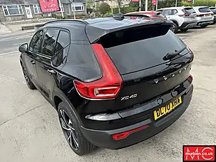 Used 2021 Volvo XC40 R-Design Pro Onyx Black - Interior and Exterior details 12