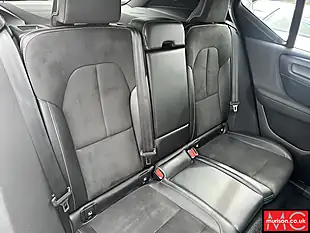 Used 2021 Volvo XC40 R-Design Pro Onyx Black - Interior and Exterior details 15