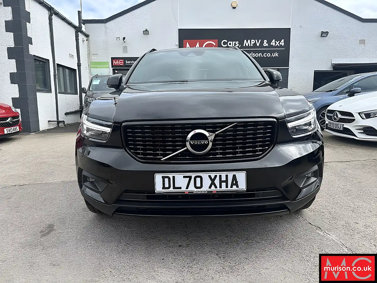 Used 2021 Volvo XC40 R-Design Pro Onyx Black - Interior and Exterior details 4