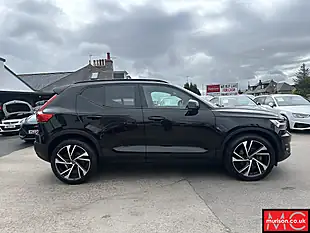 Used 2021 Volvo XC40 R-Design Pro Onyx Black - Interior and Exterior details 5