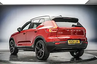 Used 2021 Volvo XC40 R-Design Pro Red - Interior and Exterior details 7