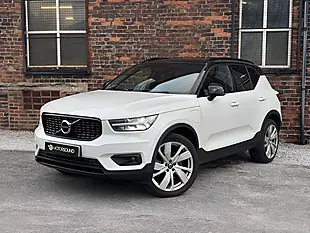 Used 2021 Volvo XC40 R-Design Pro White - Interior and Exterior details 3