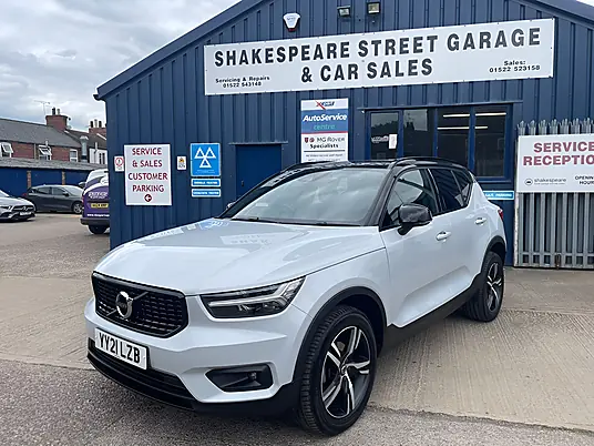 2021 Volvo XC40 R-Design 1.5 T3