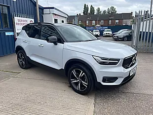 Used 2021 Volvo Xc40 R-Design Silver - Interior and Exterior details 13