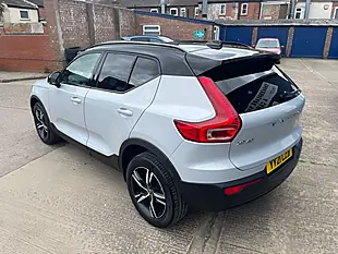 Used 2021 Volvo Xc40 R-Design Silver - Interior and Exterior details 17