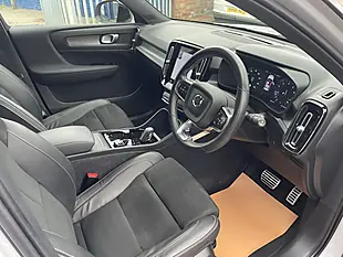 Used 2021 Volvo Xc40 R-Design Silver - Interior and Exterior details 2