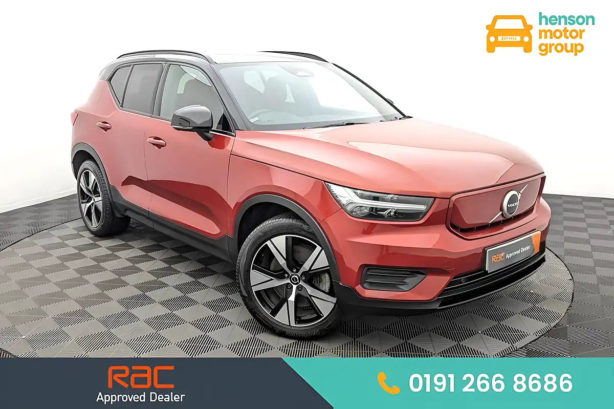 Used 2021 Volvo XC40 Recharge Twin Fusion Red - Front View