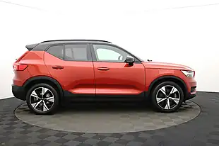 Used 2021 Volvo XC40 Recharge Twin Fusion Red - Interior and Exterior details 2