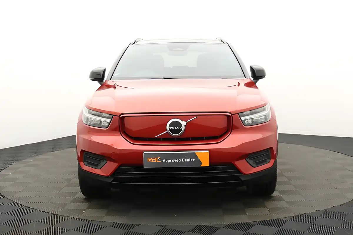 Used 2021 Volvo XC40 Recharge Twin Fusion Red - Interior and Exterior details 9