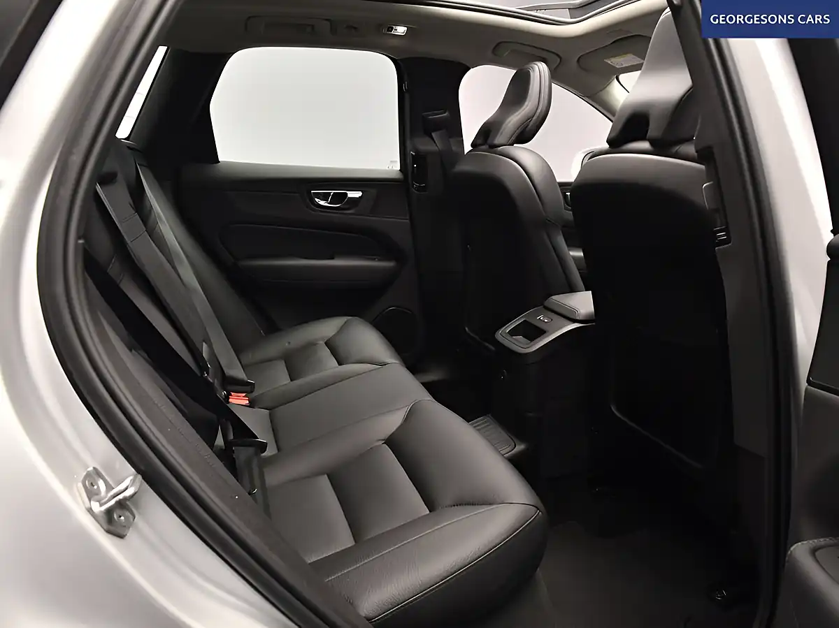 Used 2021 Volvo Xc60 Inscription Expression Silver - Interior and Exterior details 12