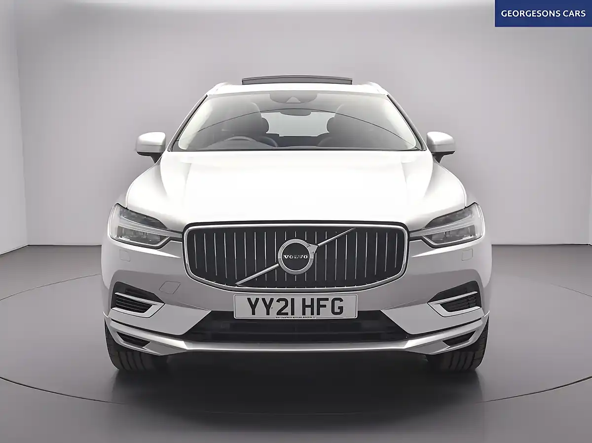 Used 2021 Volvo Xc60 Inscription Expression Silver - Interior and Exterior details 4