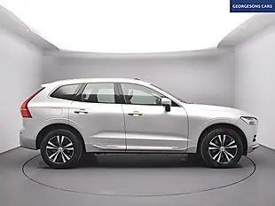 Used 2021 Volvo Xc60 Inscription Expression Silver - Interior and Exterior details 7