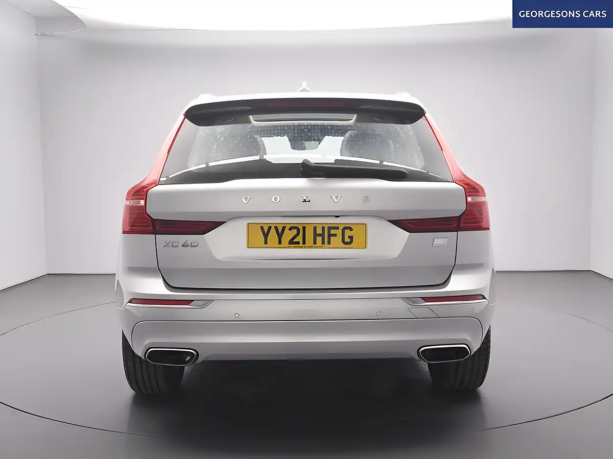 Used 2021 Volvo Xc60 Inscription Expression Silver - Interior and Exterior details 8