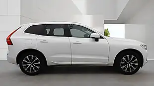 Used 2021 Volvo XC60 Inscription Expression White - Interior and Exterior details 5