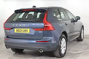 Used 2021 Volvo XC60 Momentum Blue - Interior and Exterior details 4