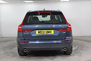 Used 2021 Volvo XC60 Momentum Blue - Interior and Exterior details 5