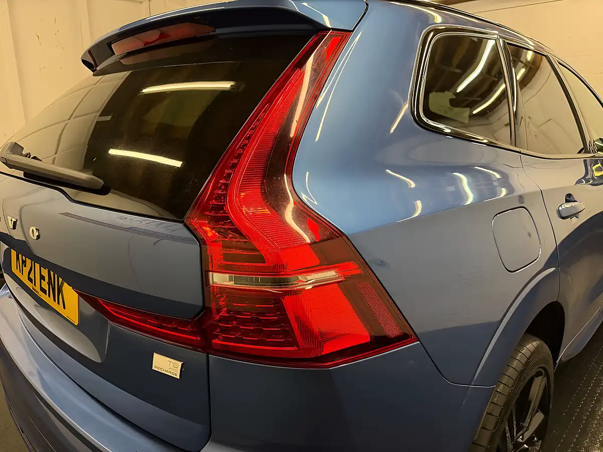 Used 2021 Volvo XC60 R-Design Pro Bursting Blue - Interior and Exterior details 16