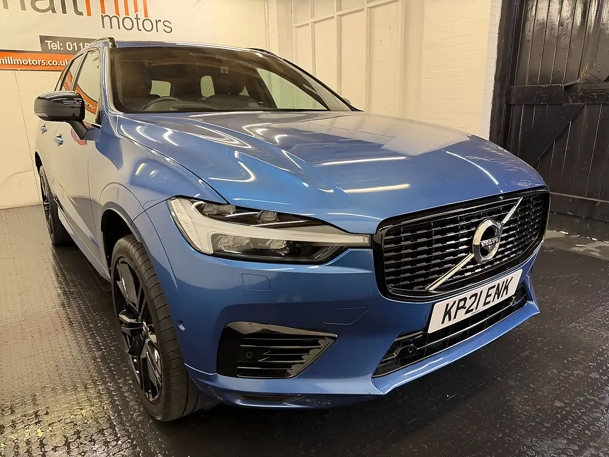 Used 2021 Volvo XC60 R-Design Pro Bursting Blue - Interior and Exterior details 20