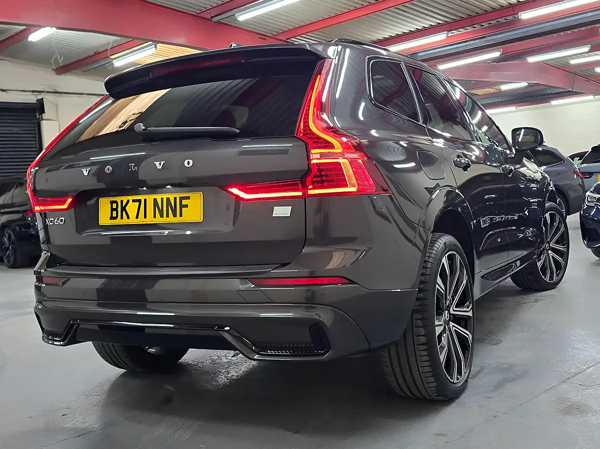 Used 2021 Volvo XC60 R-Design Pro Grey - Interior and Exterior details 4