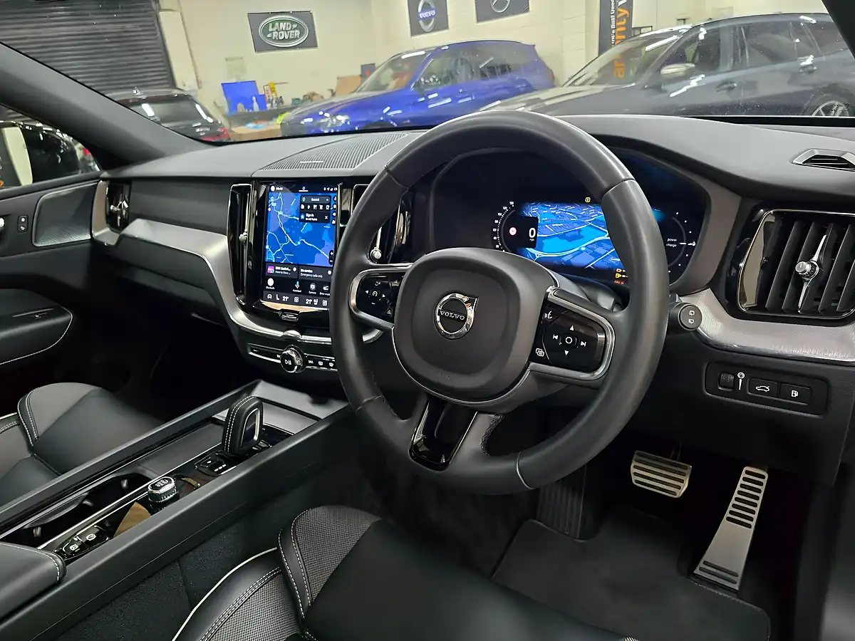 Used 2021 Volvo XC60 R-Design Pro Grey - Interior and Exterior details 6