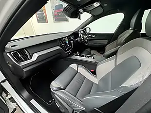 Used 2021 Volvo XC60 R-Design White - Interior and Exterior details 10